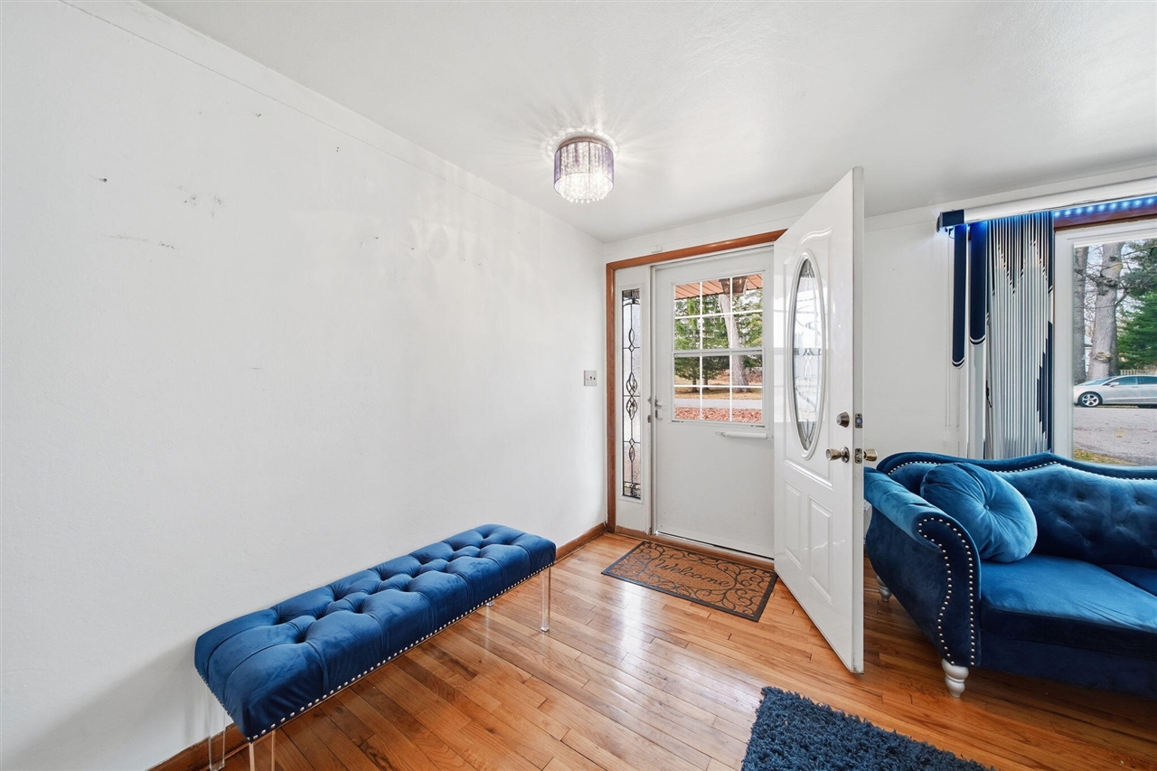 11849 Delvin Drive, Sterling Heights, MI, 48313 1729