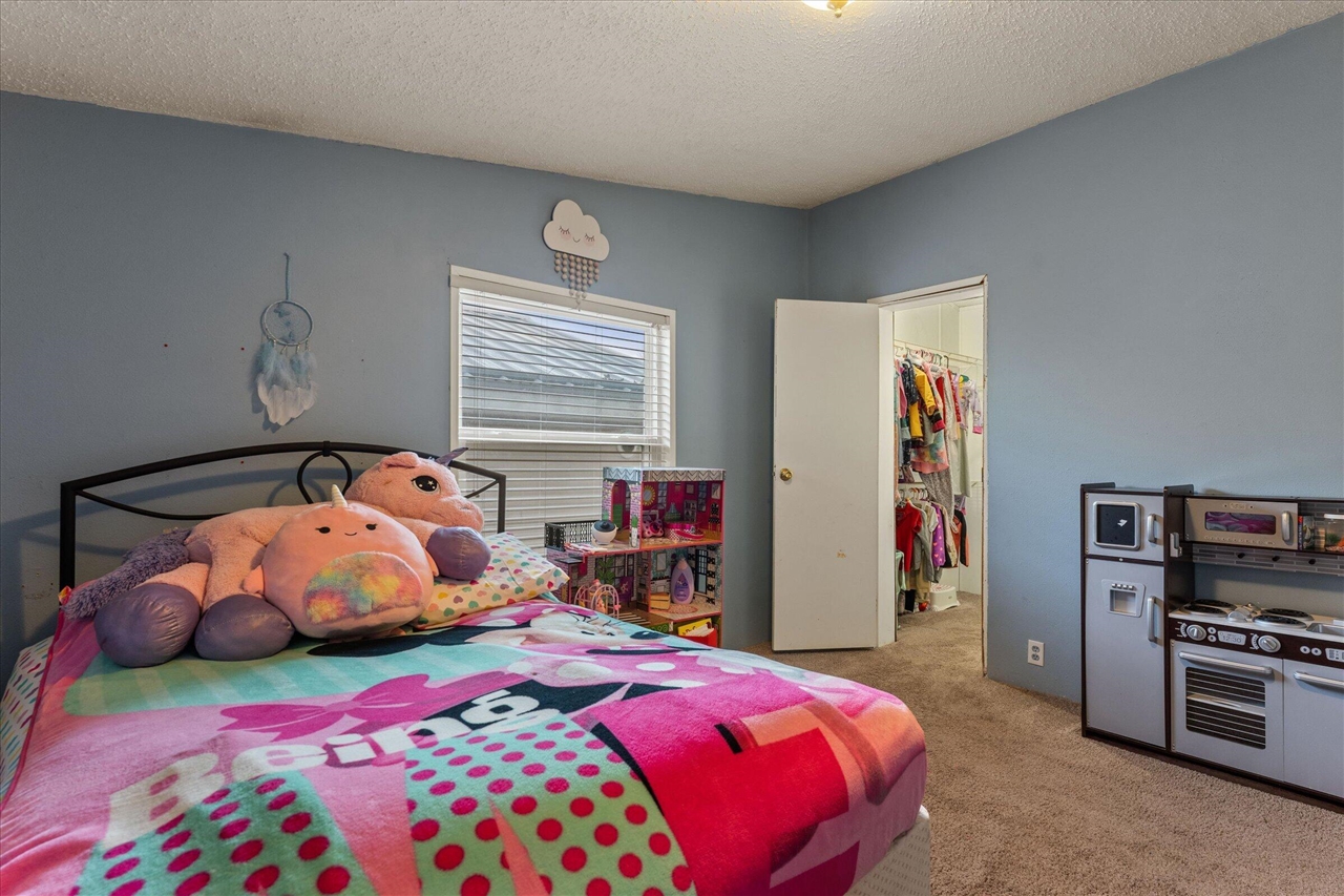 21864 Mccain Lane, Edwardsburg, MI, 49112-9770