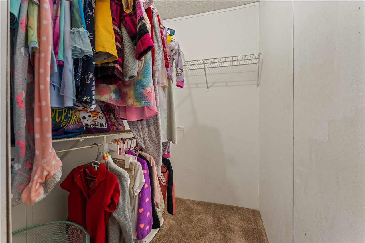 21864 Mccain Lane, Edwardsburg, MI, 49112-9770