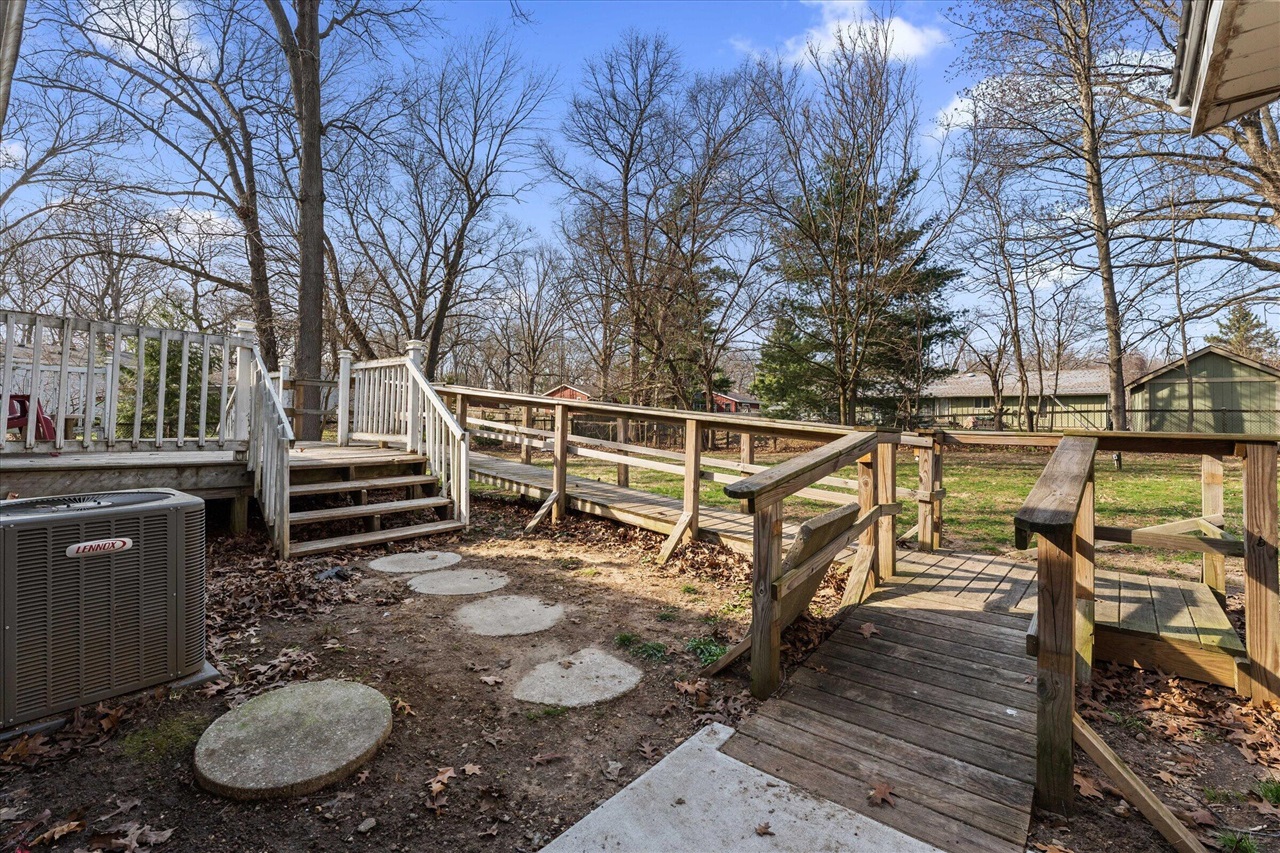 21864 Mccain Lane, Edwardsburg, MI, 49112-9770