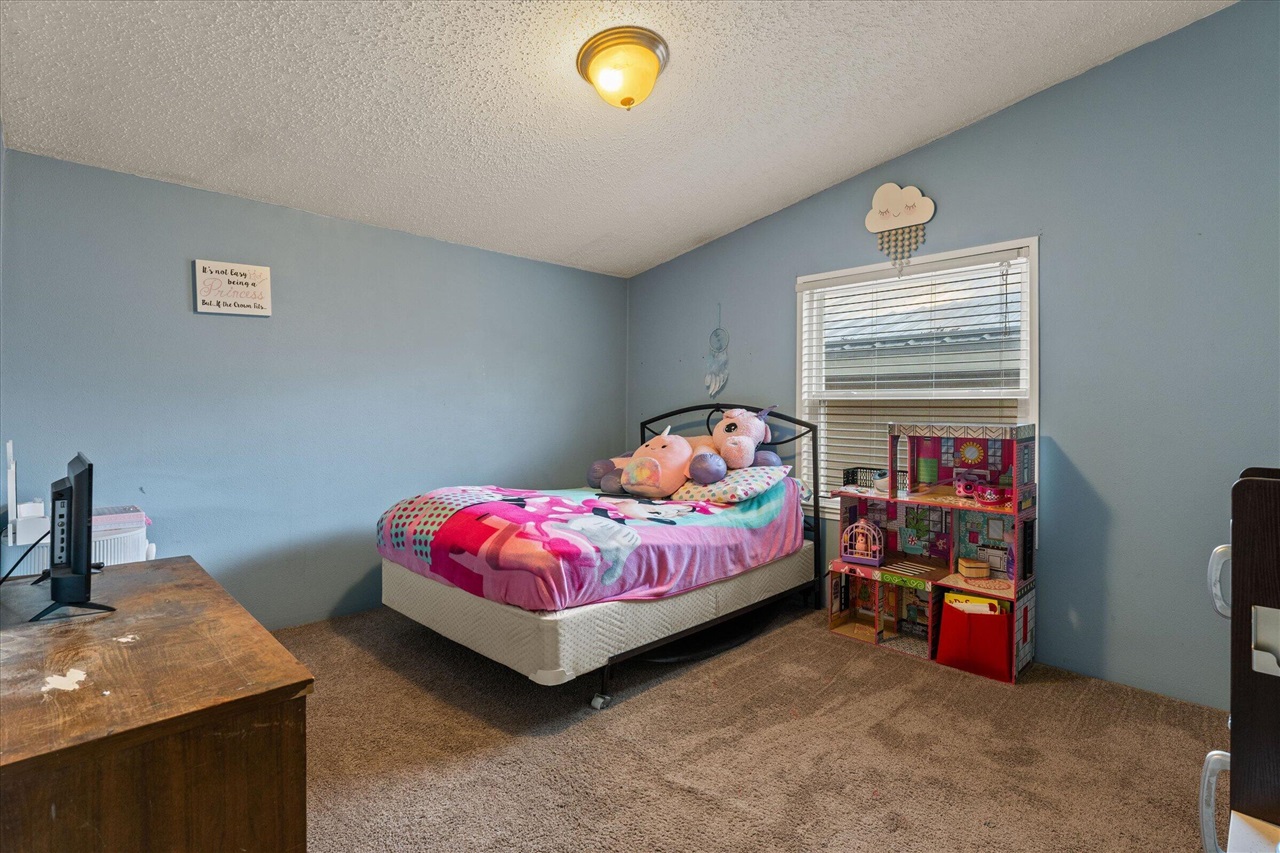 21864 Mccain Lane, Edwardsburg, MI, 49112-9770