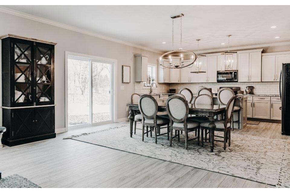 6237 Comiskey Road, Stevensville, MI, 49127-8465