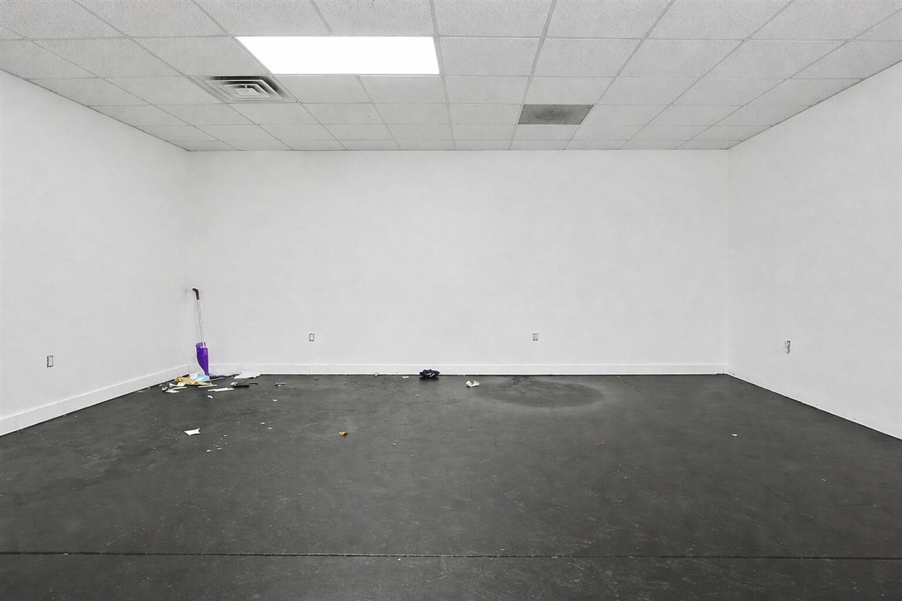 1225 Chicago Drive, Wyoming, MI, 49509-1005