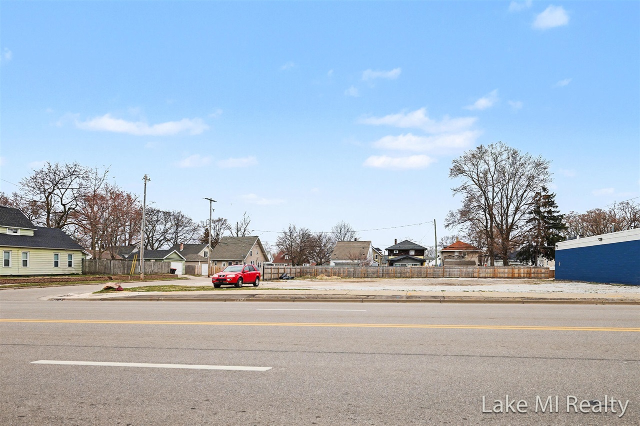 1225 Chicago Drive, Wyoming, MI, 49509-1005