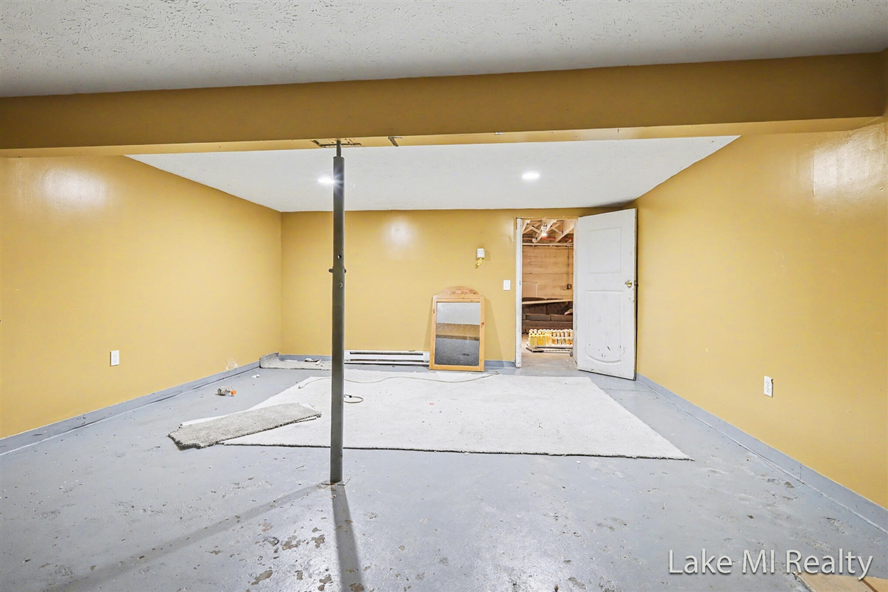 1225 Chicago Drive, Wyoming, MI, 49509-1005