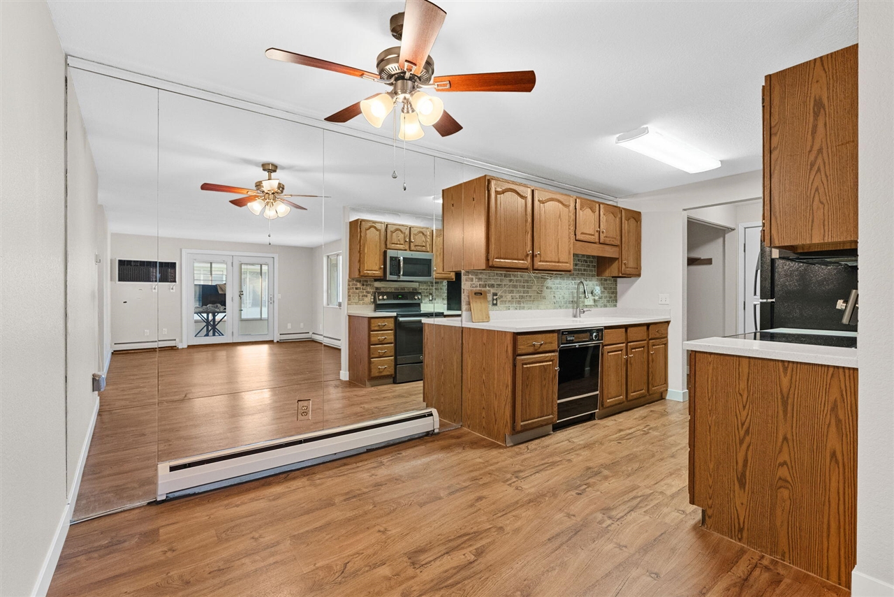 1016 Wedgewood Drive, Plainwell, MI, 49080-1278