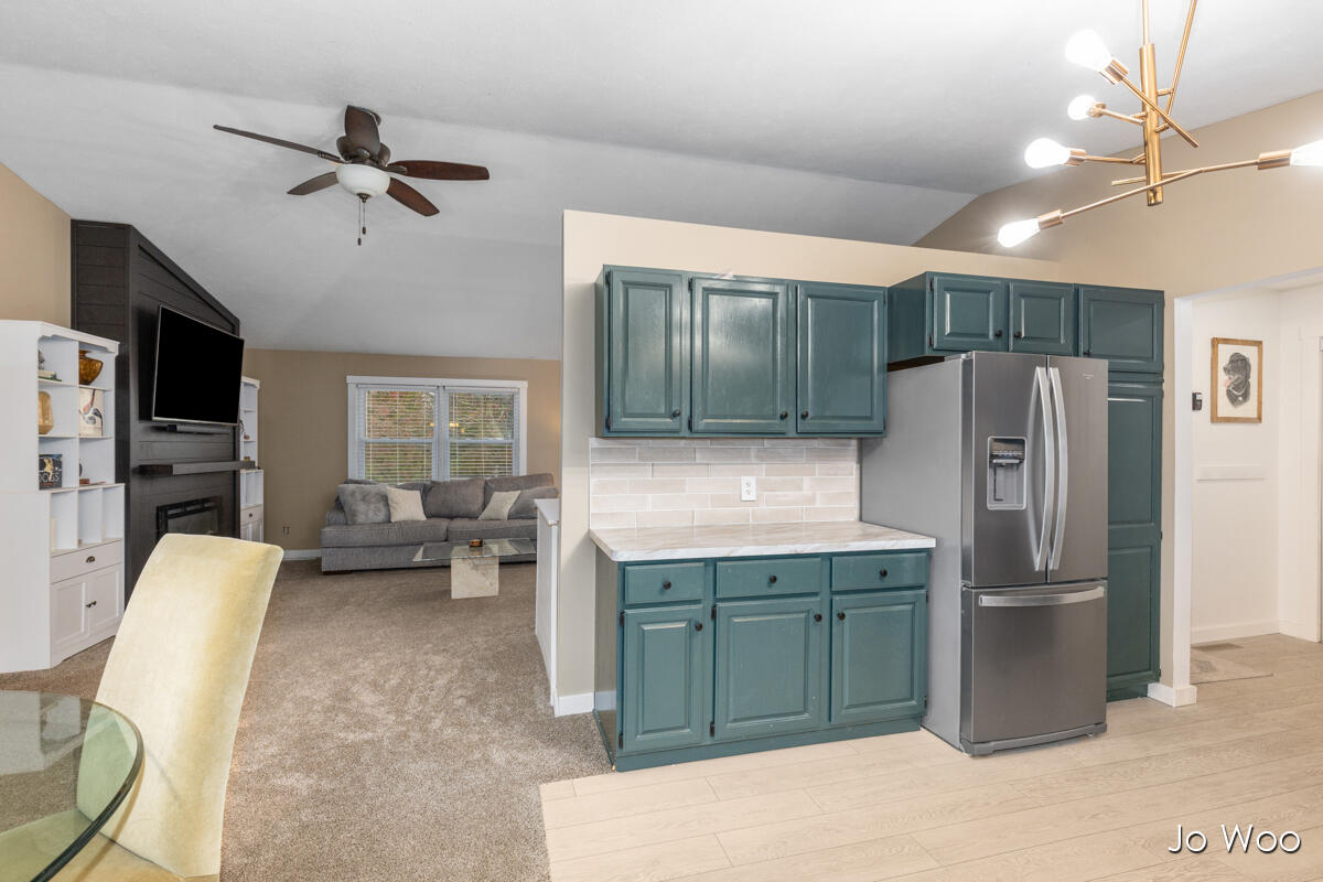 9020 Warner Street, Allendale, MI, 49401-7552