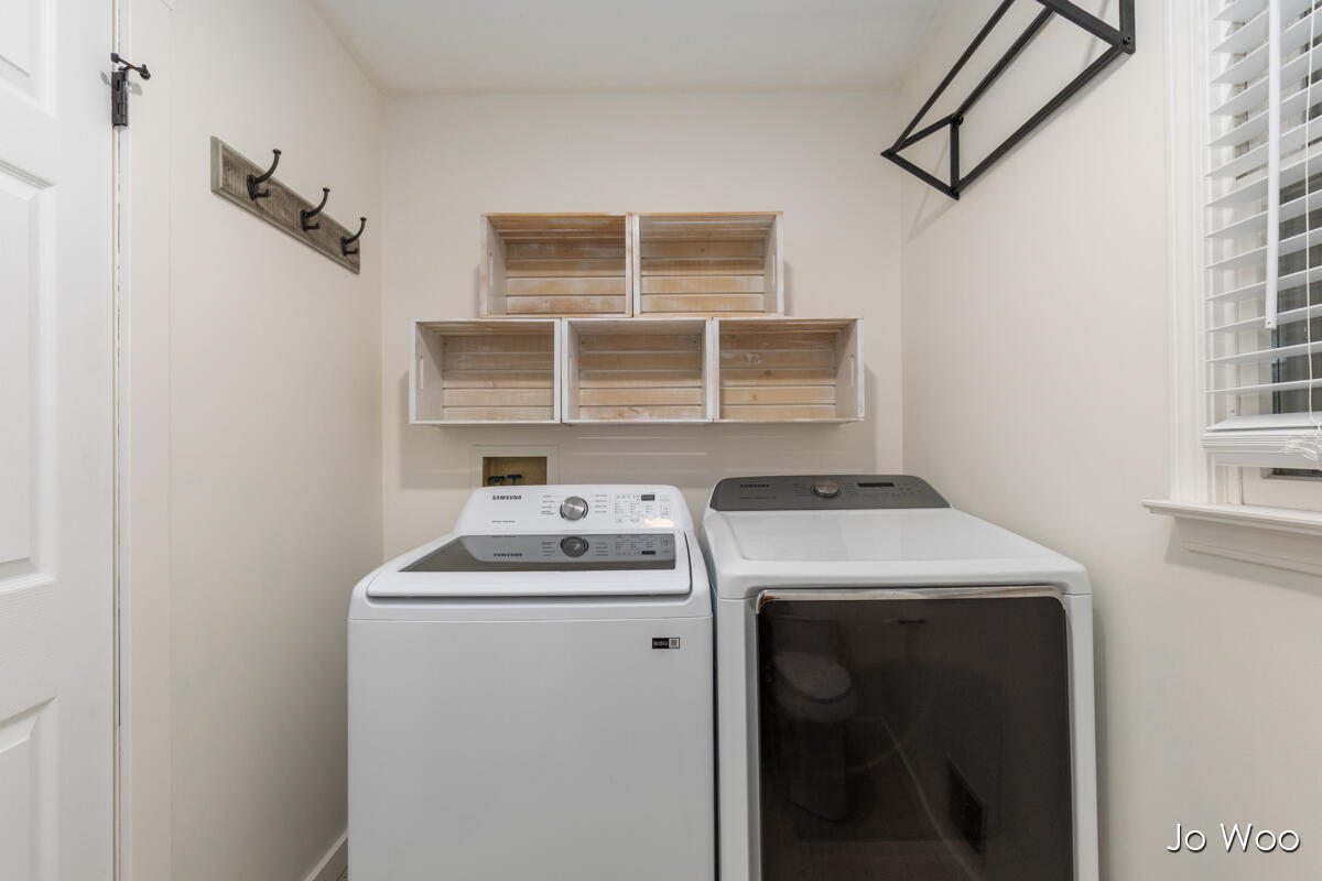 9020 Warner Street, Allendale, MI, 49401-7552