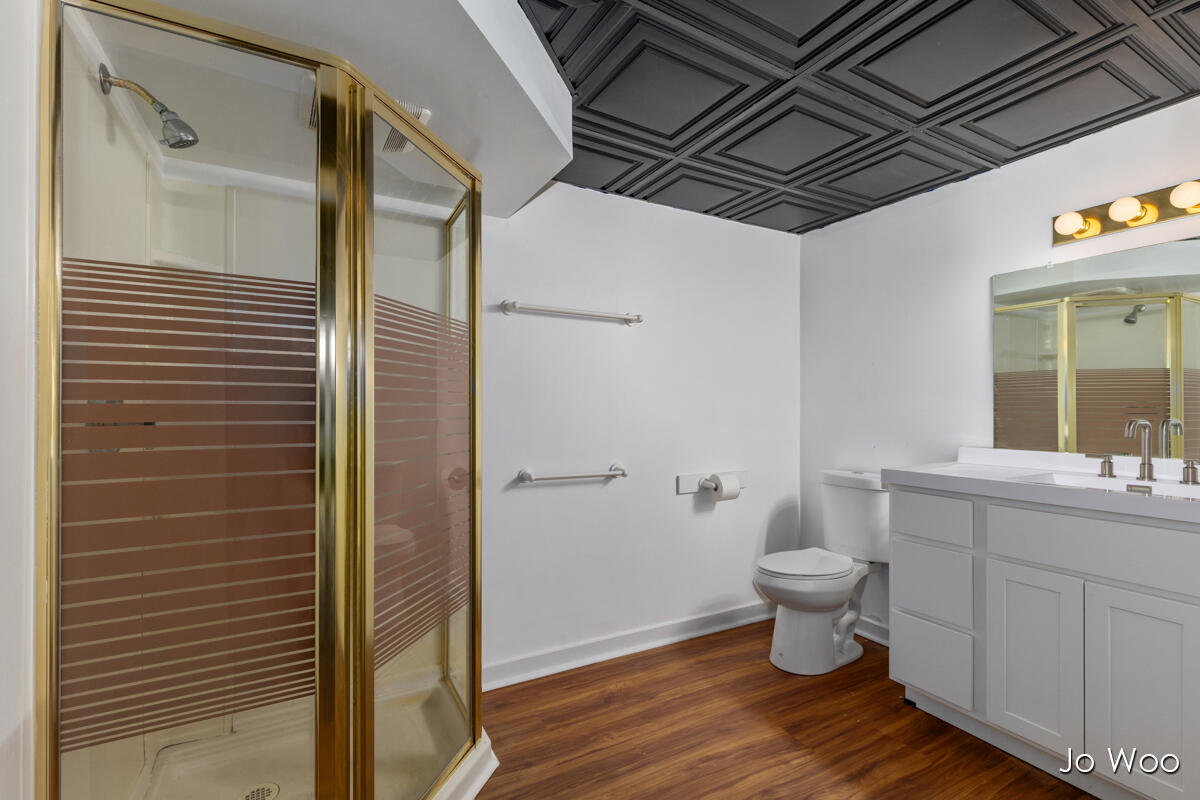 9020 Warner Street, Allendale, MI, 49401-7552