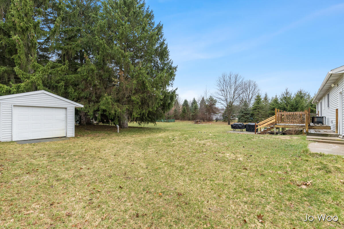 9020 Warner Street, Allendale, MI, 49401-7552