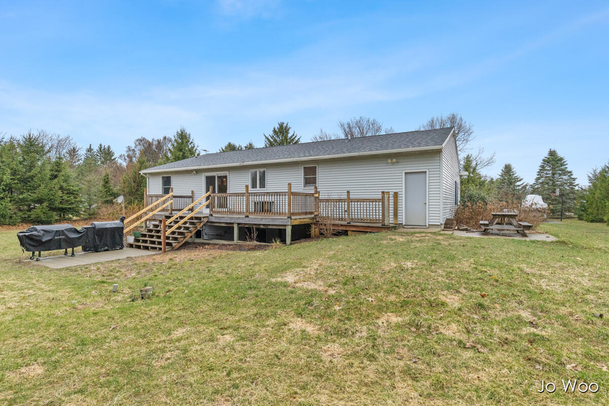 9020 Warner Street, Allendale, MI, 49401-7552