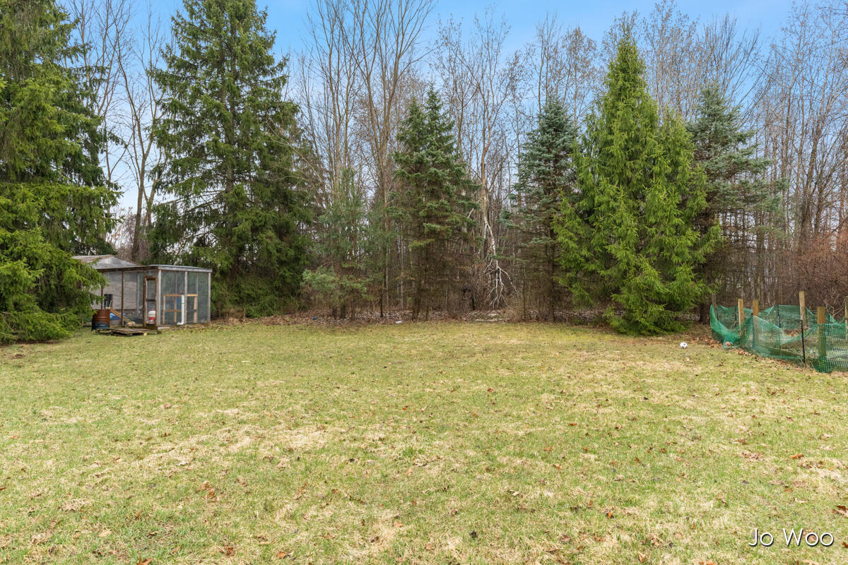 9020 Warner Street, Allendale, MI, 49401-7552