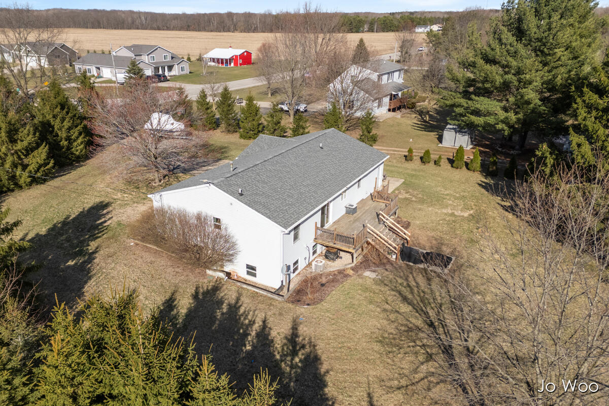 9020 Warner Street, Allendale, MI, 49401-7552