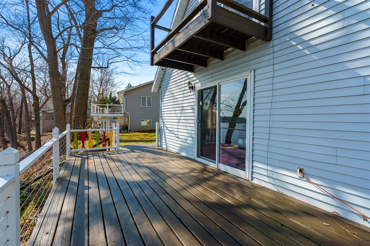 27965 North Street, Gobles, MI, 49055-9267