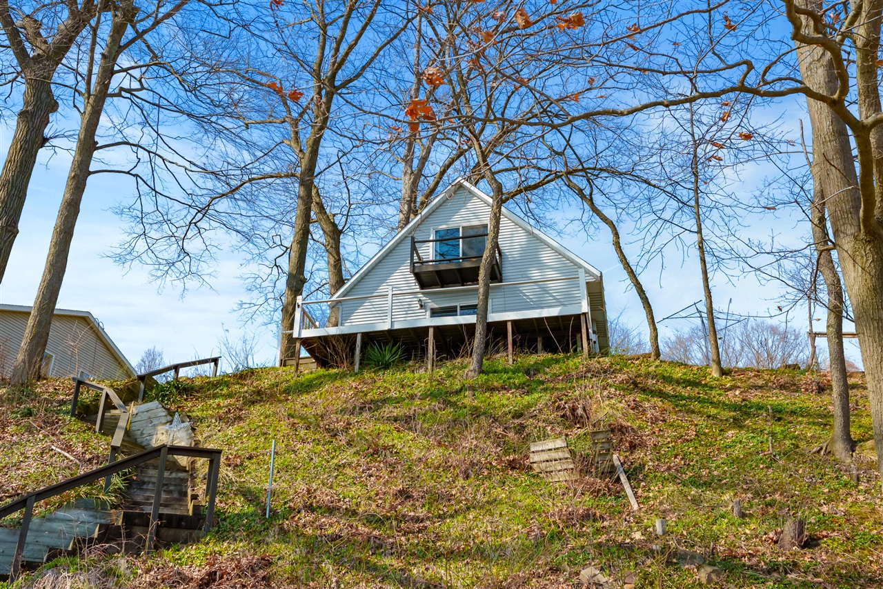 27965 North Street, Gobles, MI, 49055-9267