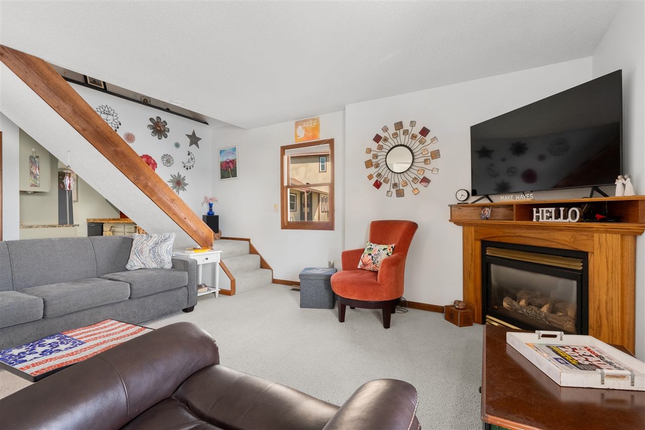 27965 North Street, Gobles, MI, 49055-9267