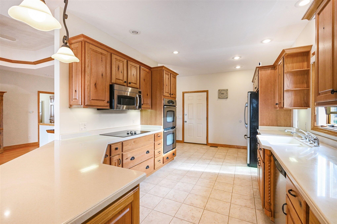 48855 Howard Drive, Lawrence, MI, 49064