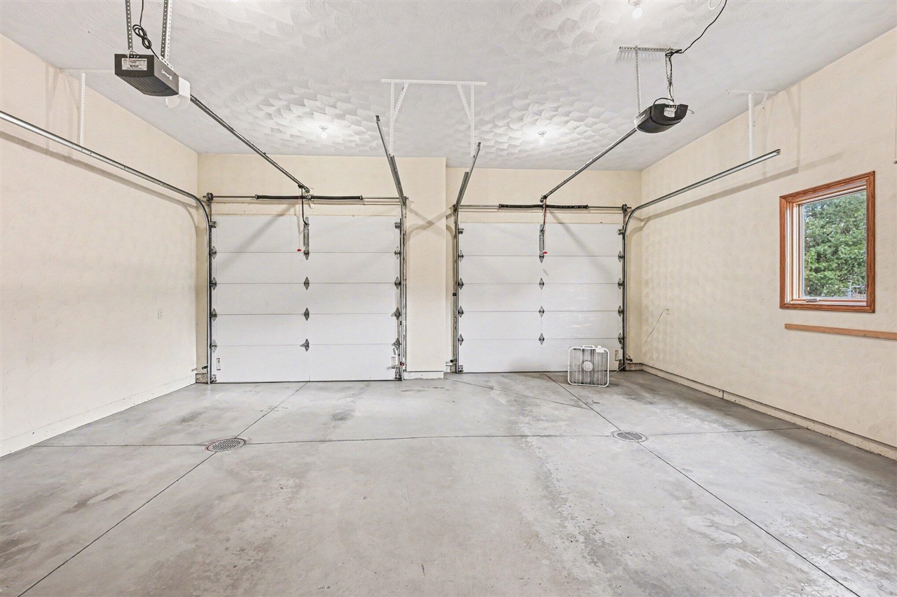 48855 Howard Drive, Lawrence, MI, 49064