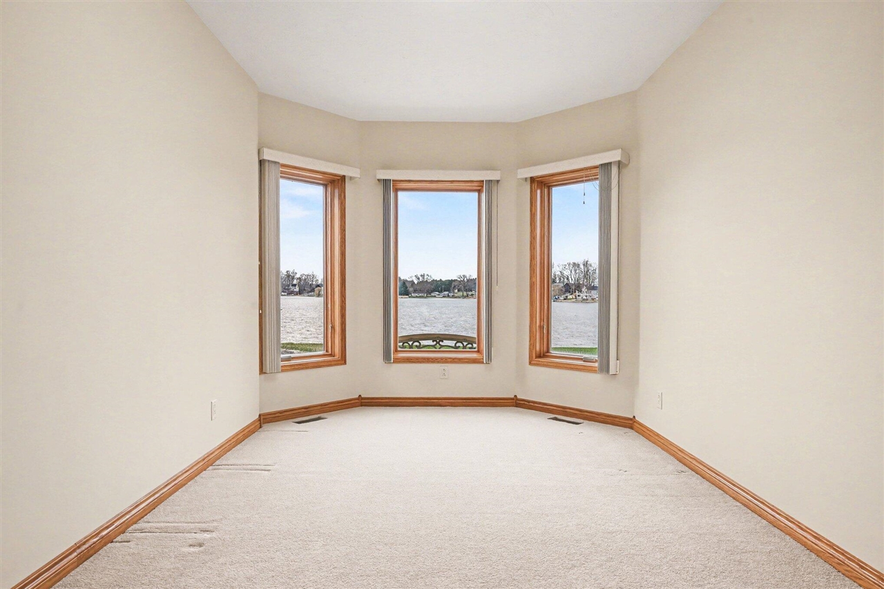 48855 Howard Drive, Lawrence, MI, 49064