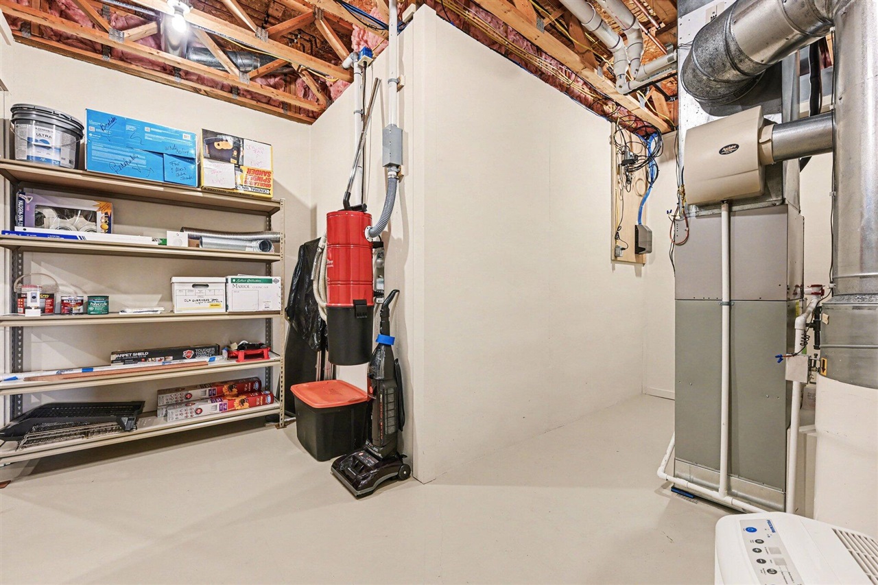 48855 Howard Drive, Lawrence, MI, 49064