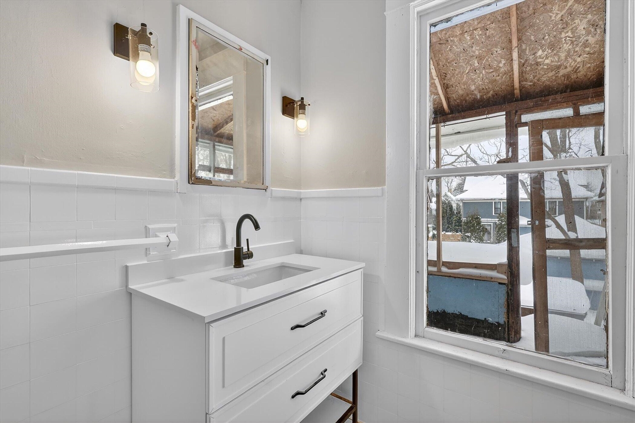 244 Union Avenue, Grand Rapids, MI, 49503-4719