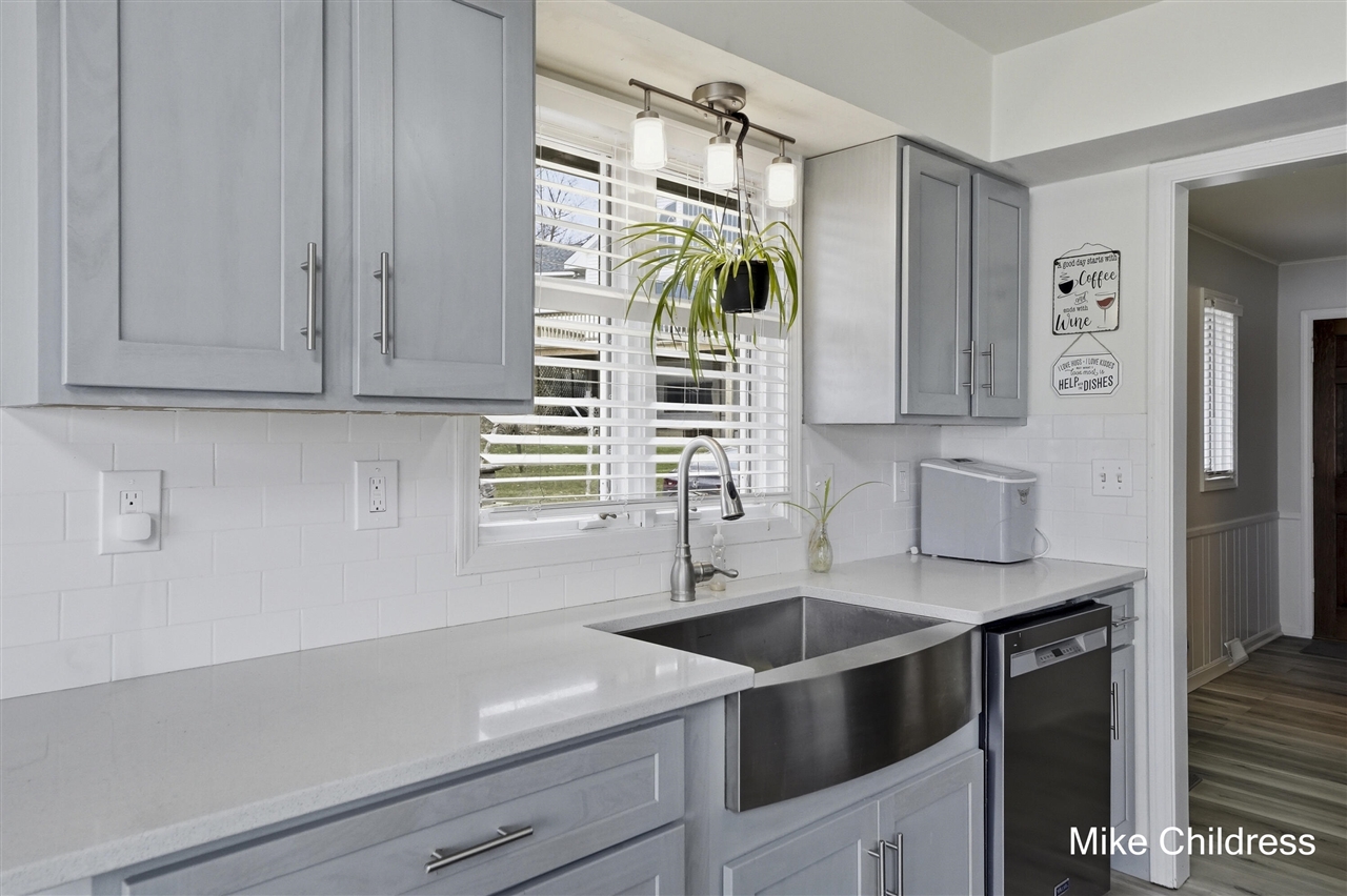 6390 Lakeshore Drive, Saranac, MI, 48881-8789