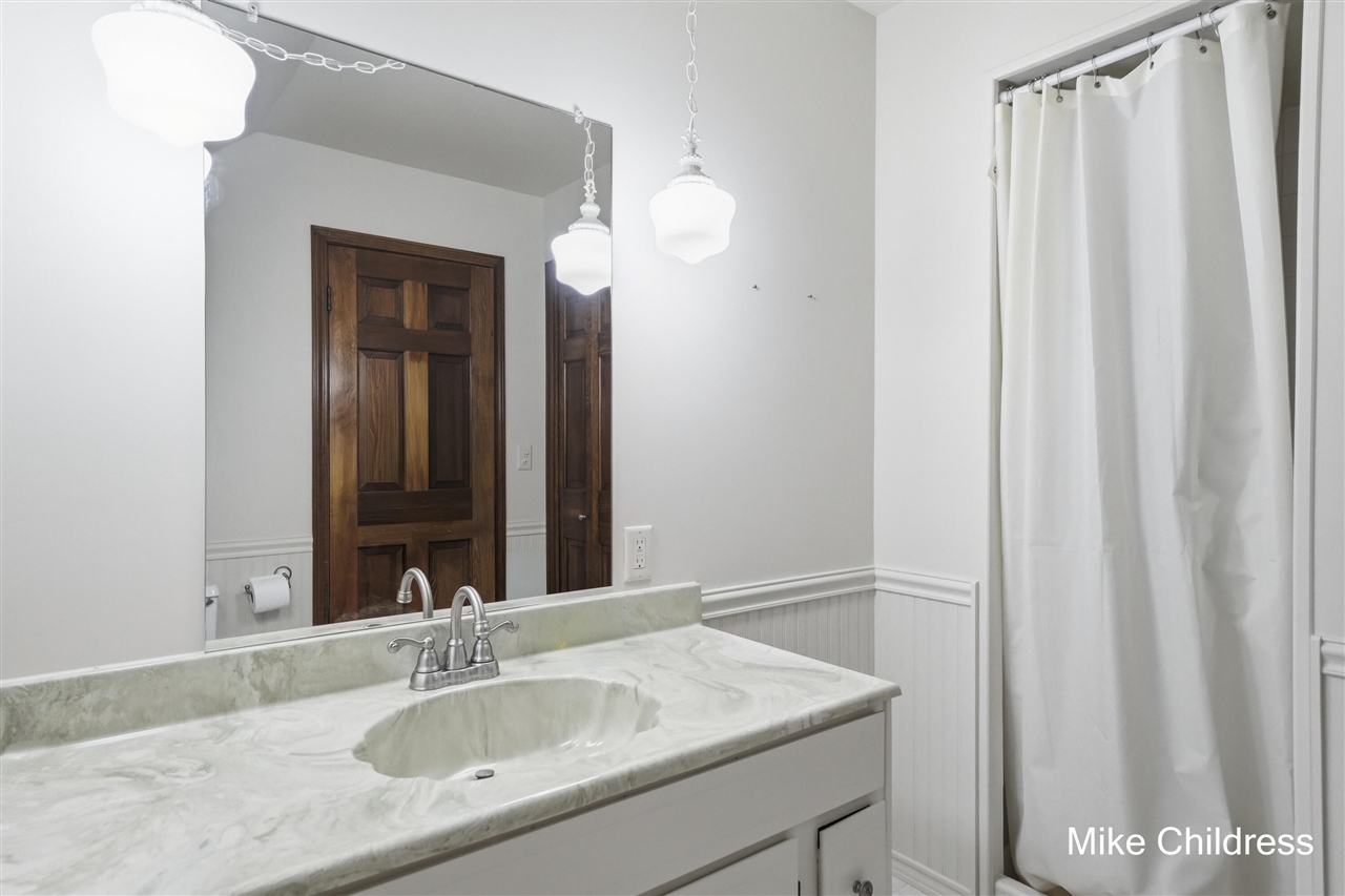 6390 Lakeshore Drive, Saranac, MI, 48881-8789