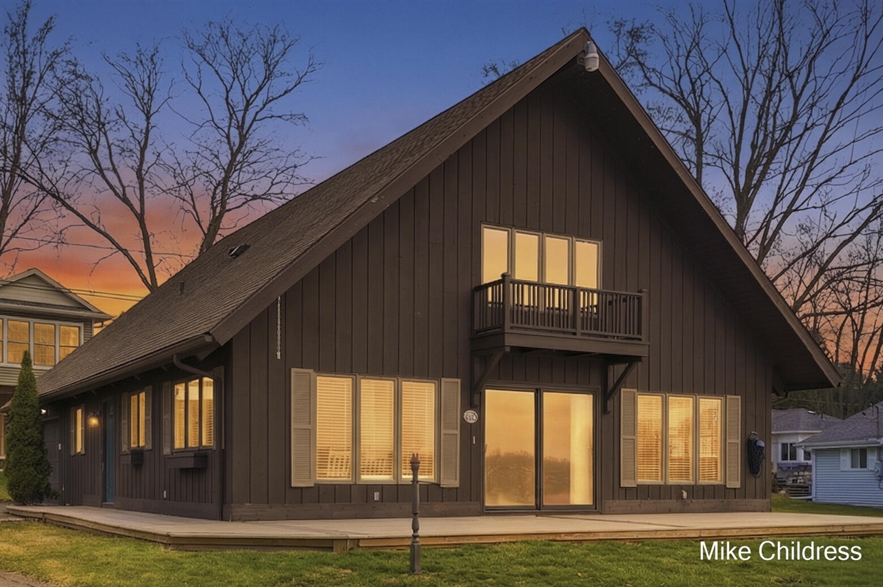 6390 Lakeshore Drive, Saranac, MI, 48881-8789