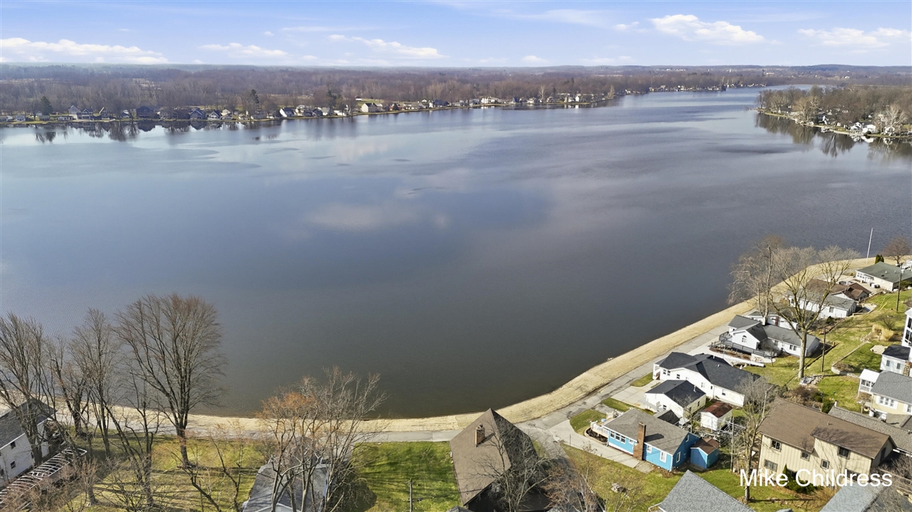 6390 Lakeshore Drive, Saranac, MI, 48881-8789