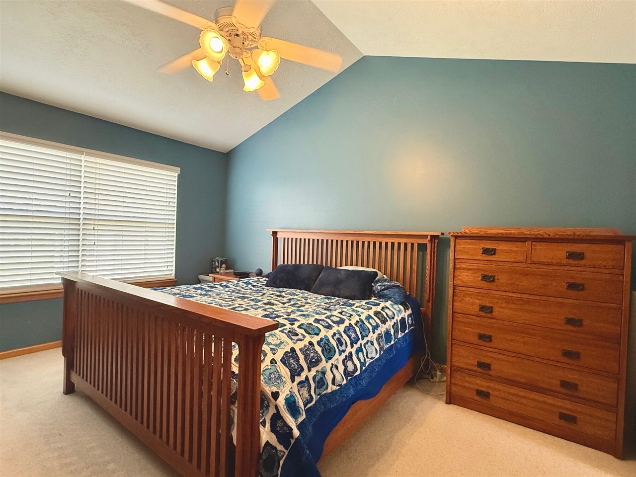 1975 Hollowbrook Drive, Holt, MI, 48842-8637