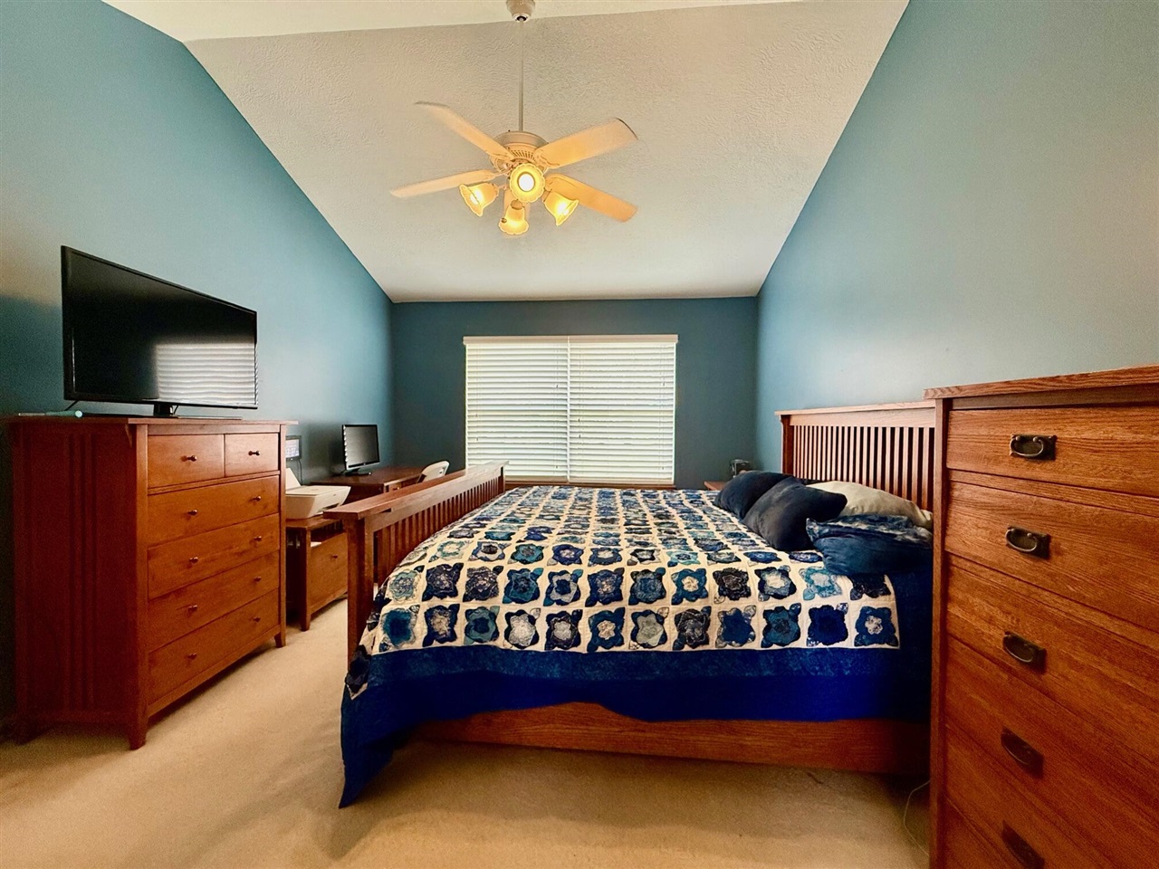 1975 Hollowbrook Drive, Holt, MI, 48842-8637