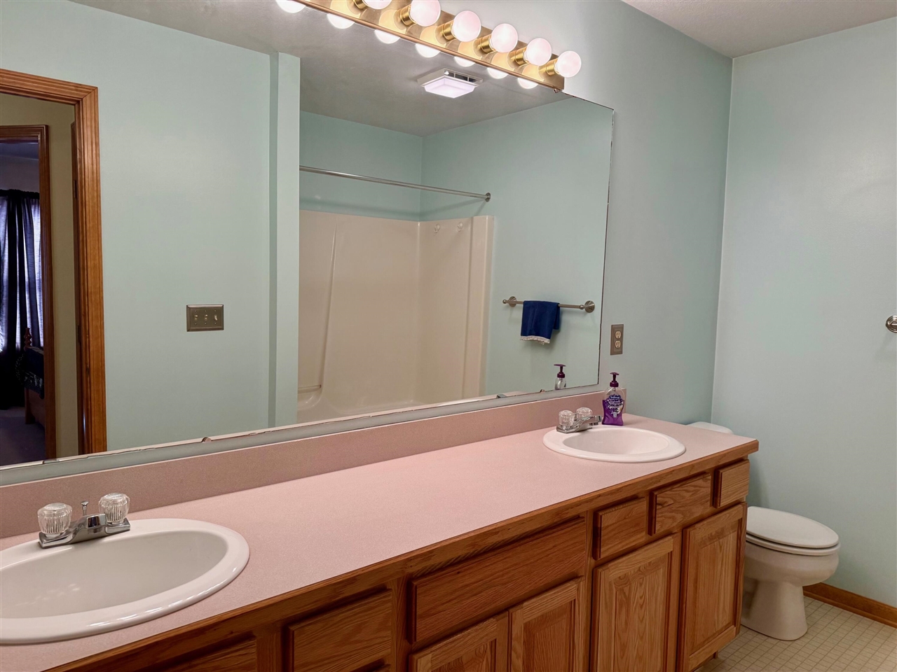 1975 Hollowbrook Drive, Holt, MI, 48842-8637