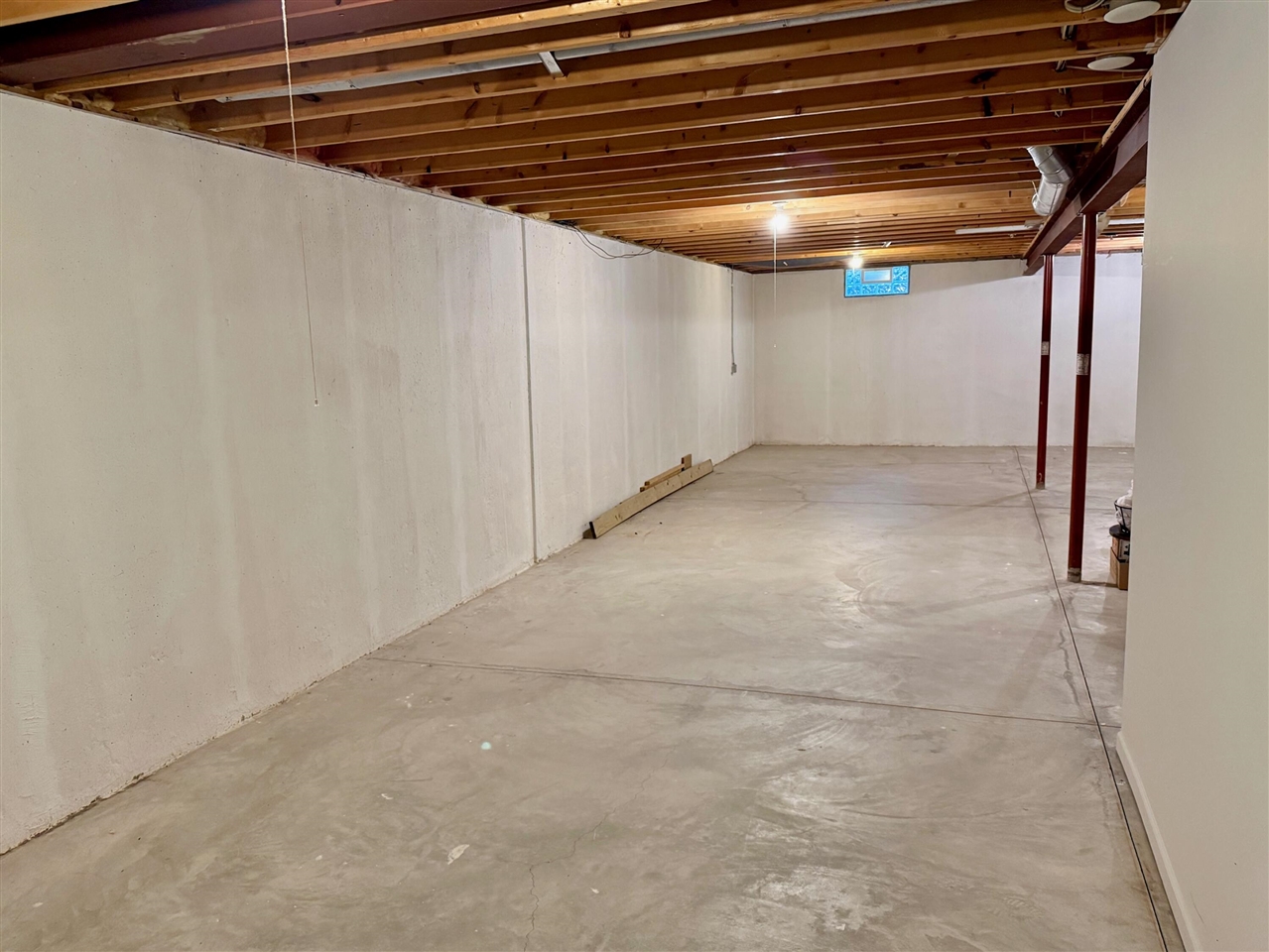 1975 Hollowbrook Drive, Holt, MI, 48842-8637