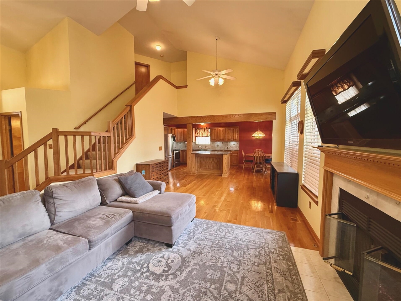 1975 Hollowbrook Drive, Holt, MI, 48842-8637