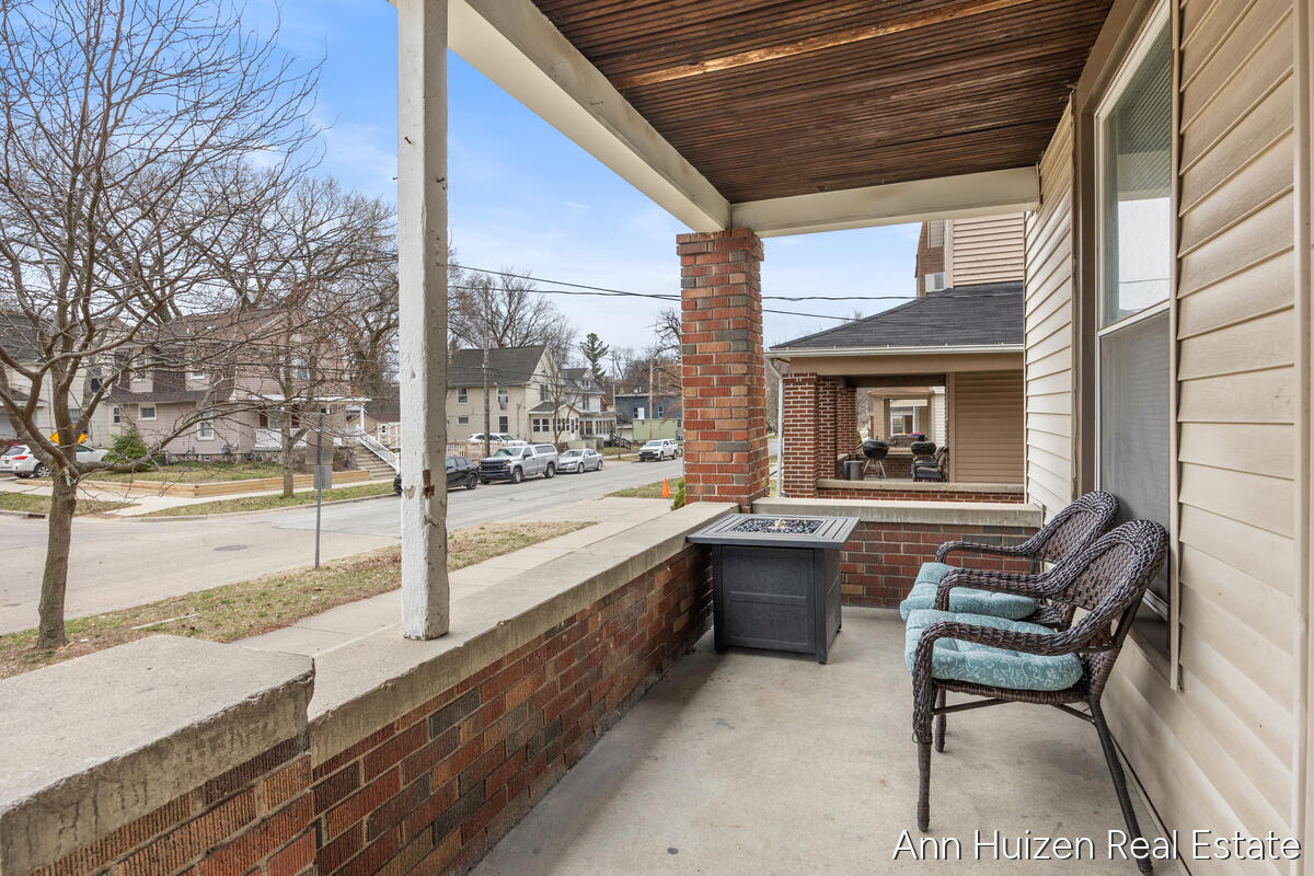 727 Union Avenue, Grand Rapids, MI, 49503-5429