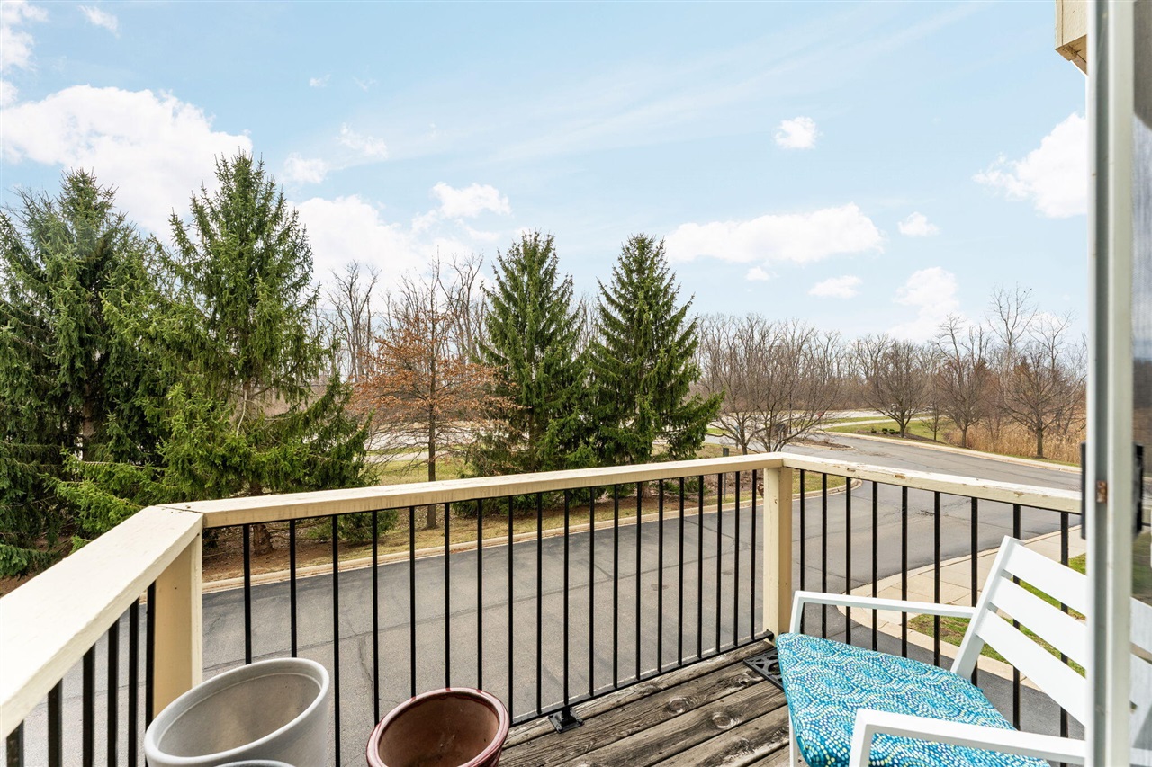 9475 Lakeside Drive, Ypsilanti, MI, 48197-6173