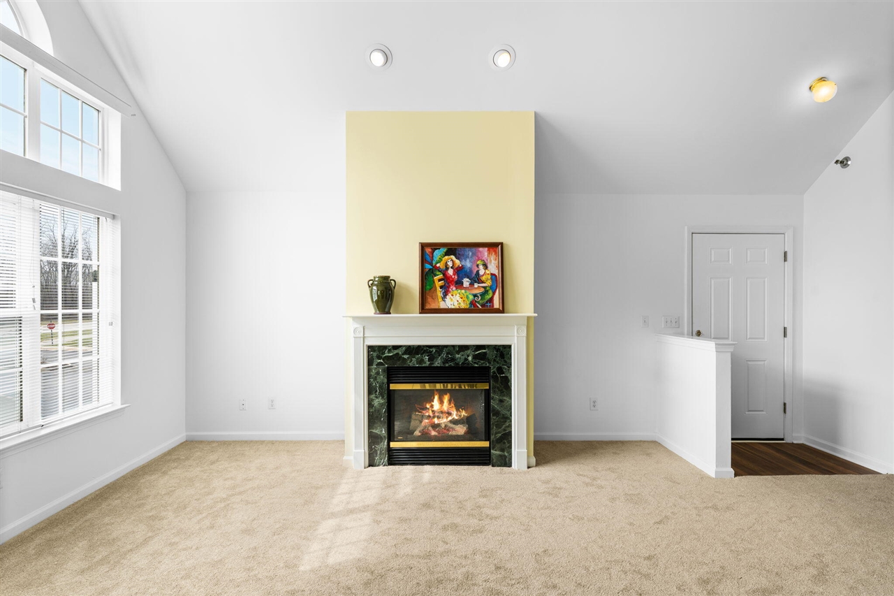 9475 Lakeside Drive, Ypsilanti, MI, 48197-6173