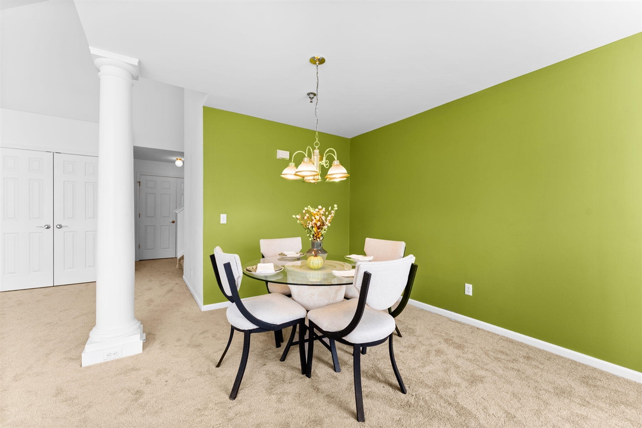 9475 Lakeside Drive, Ypsilanti, MI, 48197-6173