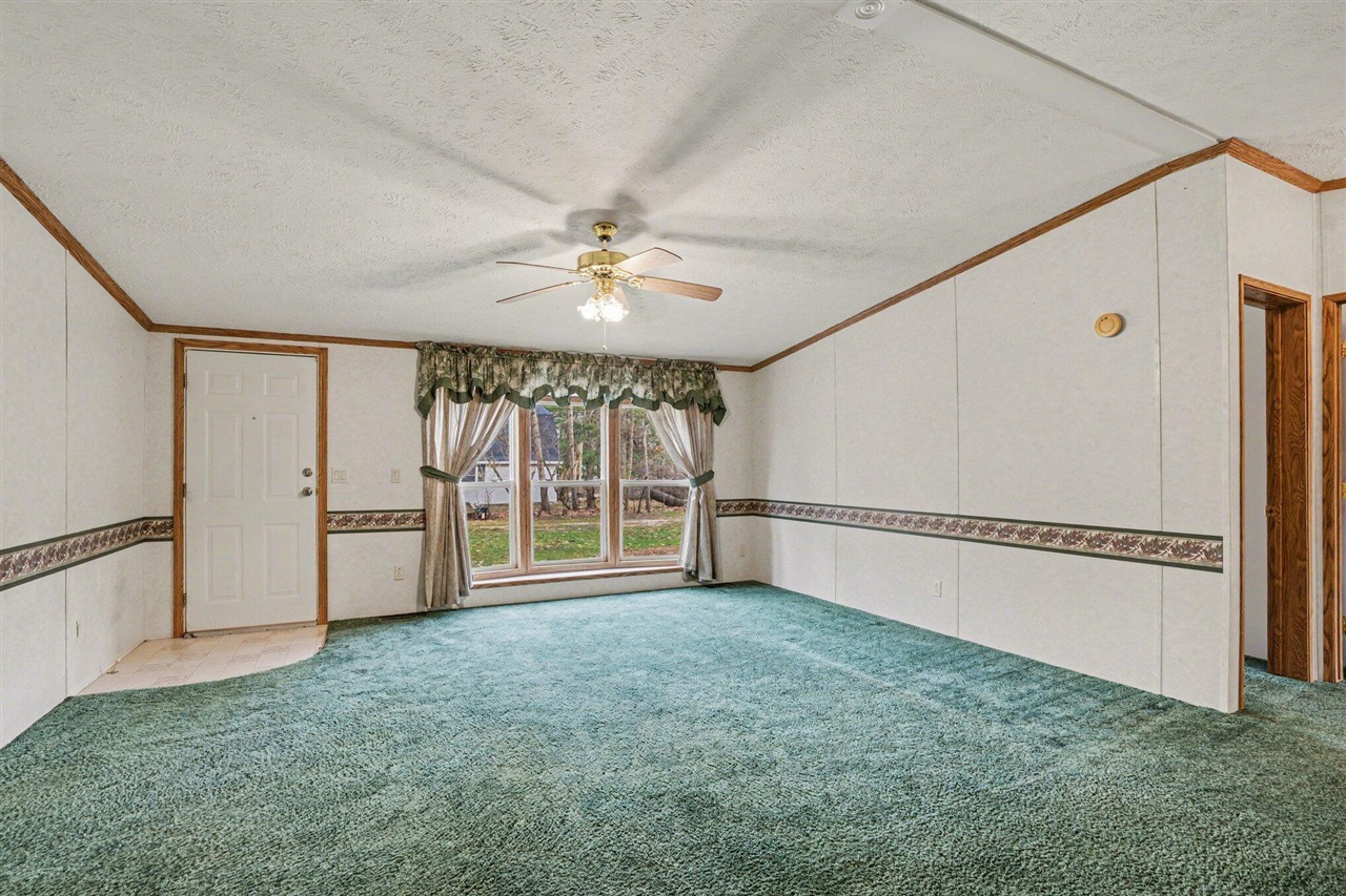 23841 Jefferson Center Street, Cassopolis, MI, 49031-9641