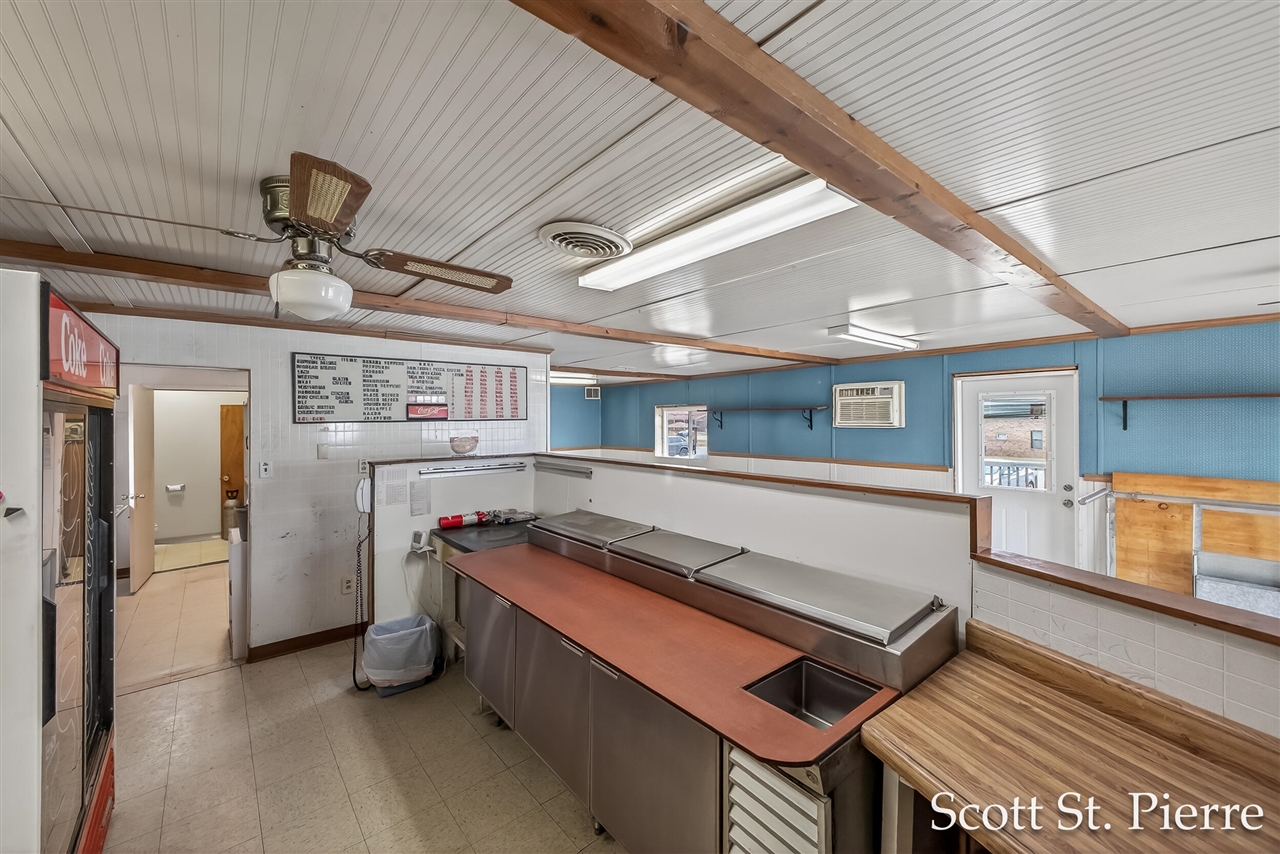 60 W 3rd Street, Shelby, MI, 49455-1016