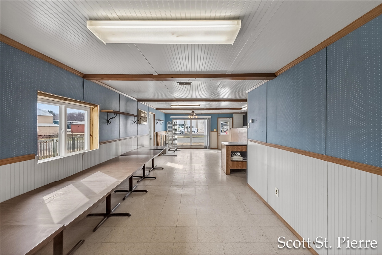 60 W 3rd Street, Shelby, MI, 49455-1016