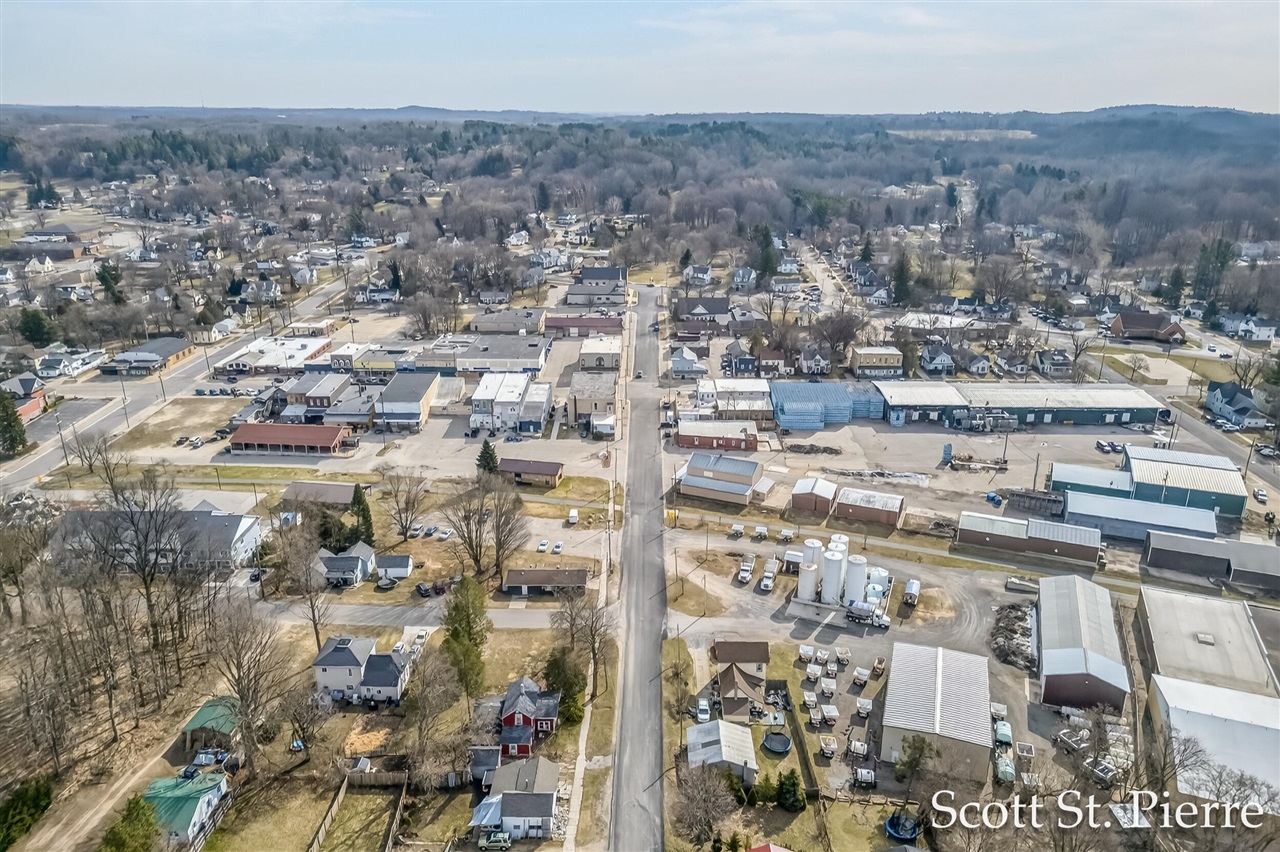 60 W 3rd Street, Shelby, MI, 49455-1016