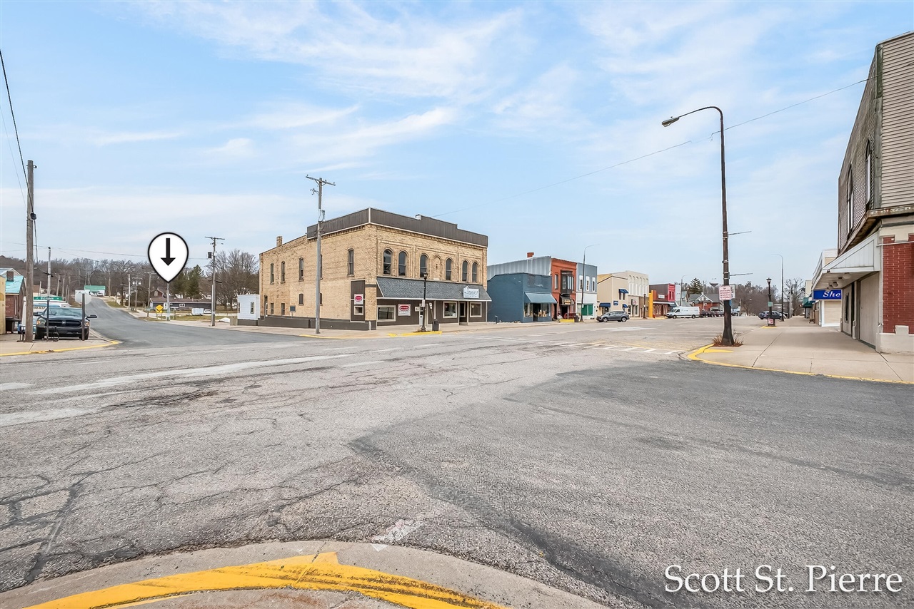 60 W 3rd Street, Shelby, MI, 49455-1016