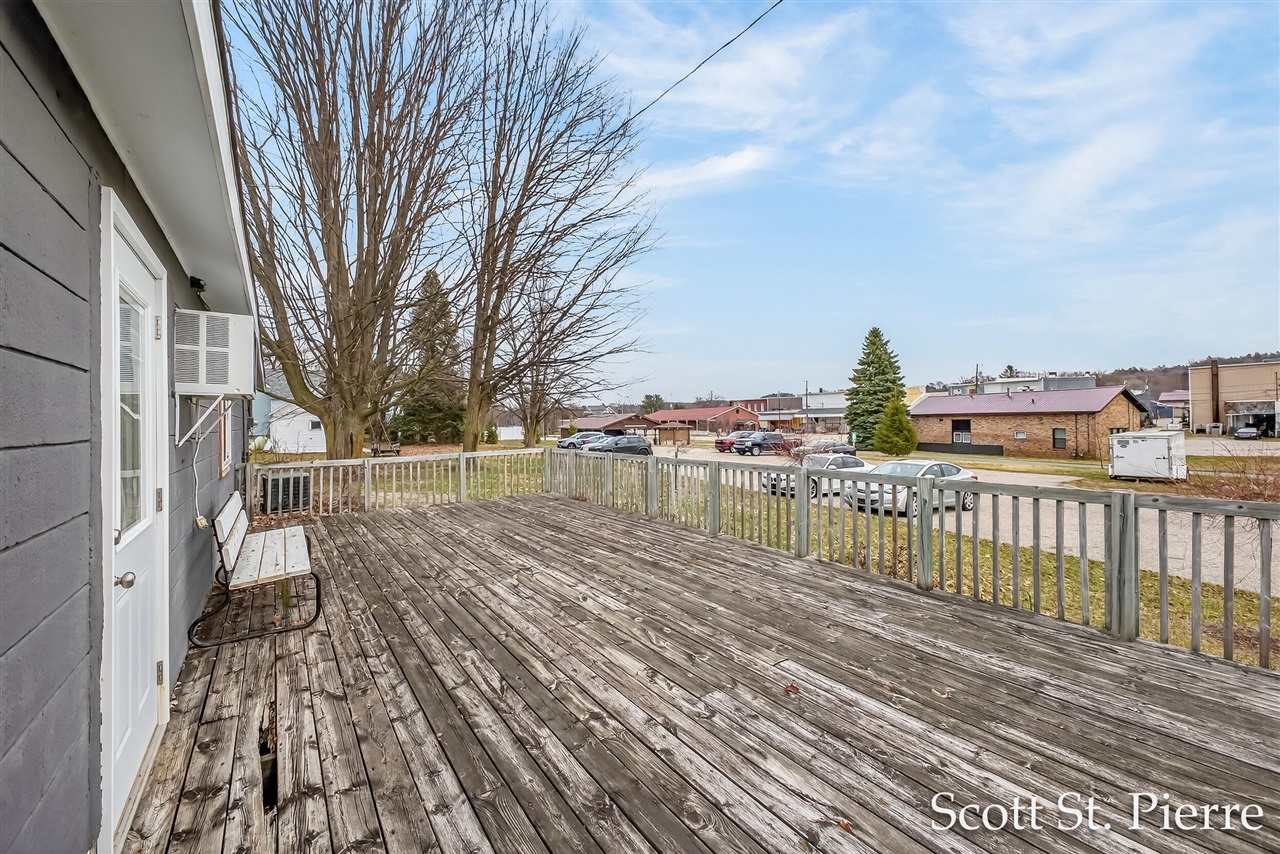 60 W 3rd Street, Shelby, MI, 49455-1016