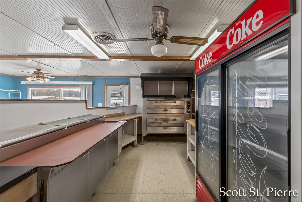 60 W 3rd Street, Shelby, MI, 49455-1016