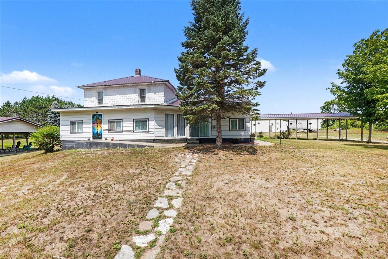 2nd image of 7202 21 Mile Rd, Evart, MI 49631 | MLS# 70522011