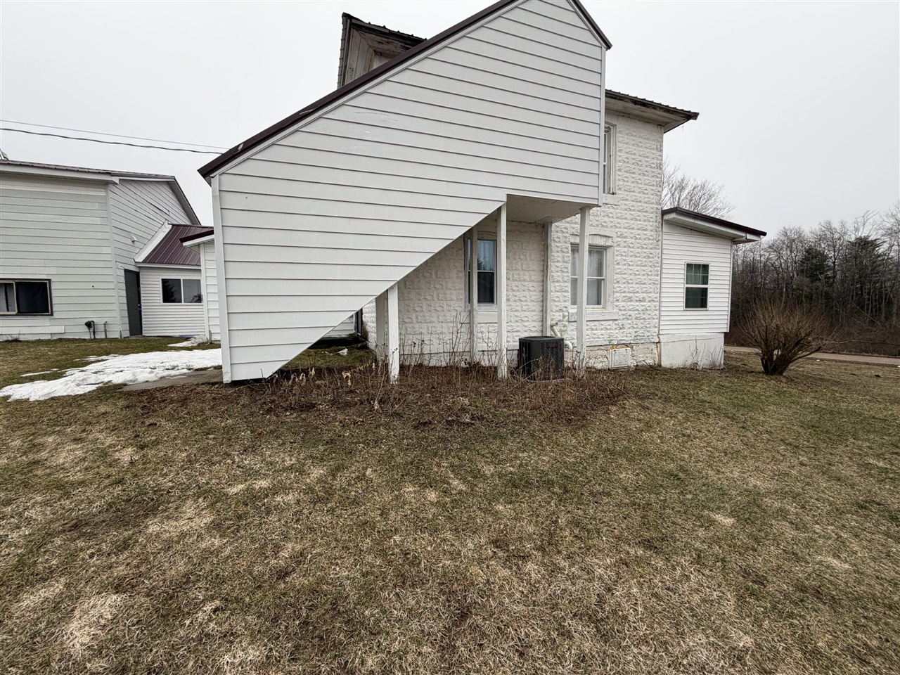 7202 21 Mile Road, Evart, MI, 49631