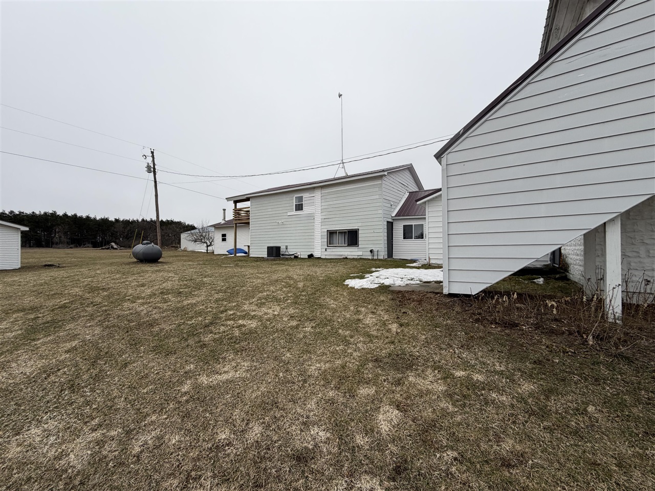 7202 21 Mile Road, Evart, MI, 49631