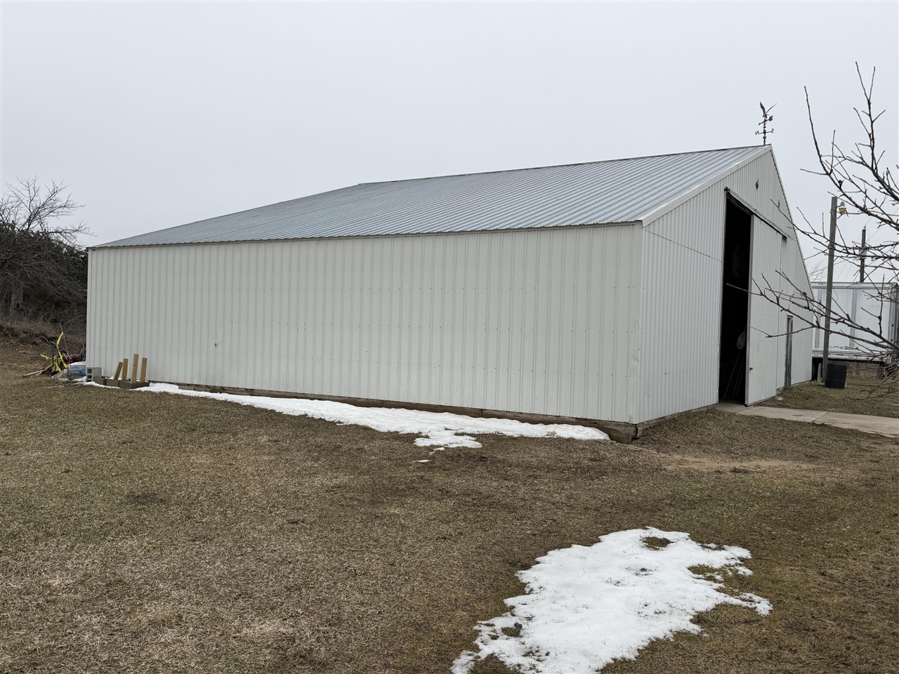 7202 21 Mile Road, Evart, MI, 49631