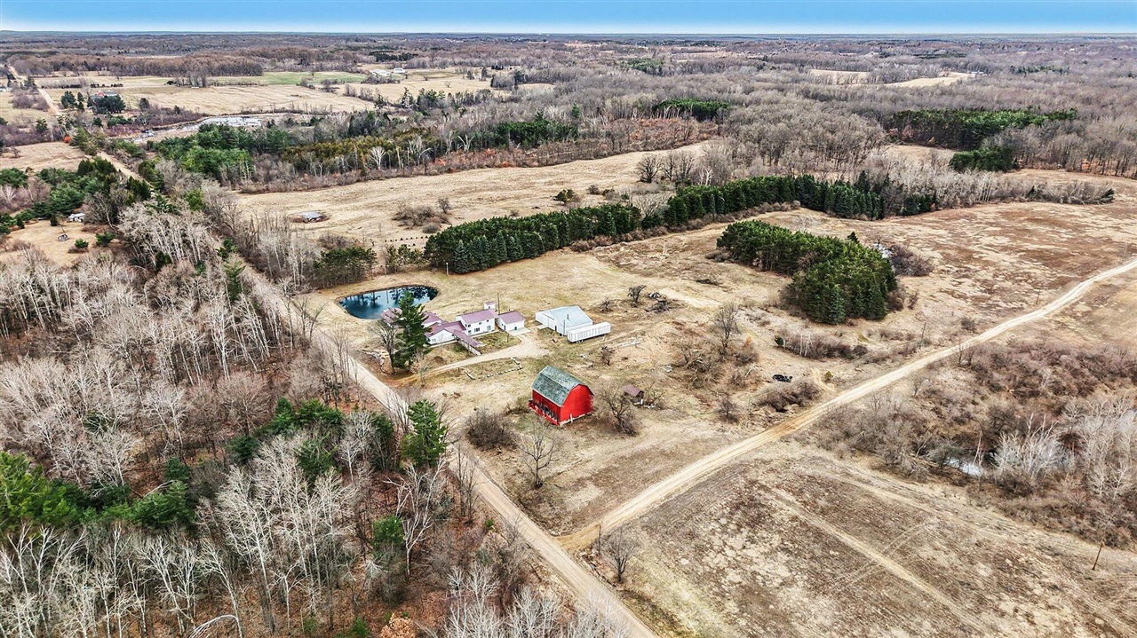 7202 21 Mile Road, Evart, MI, 49631